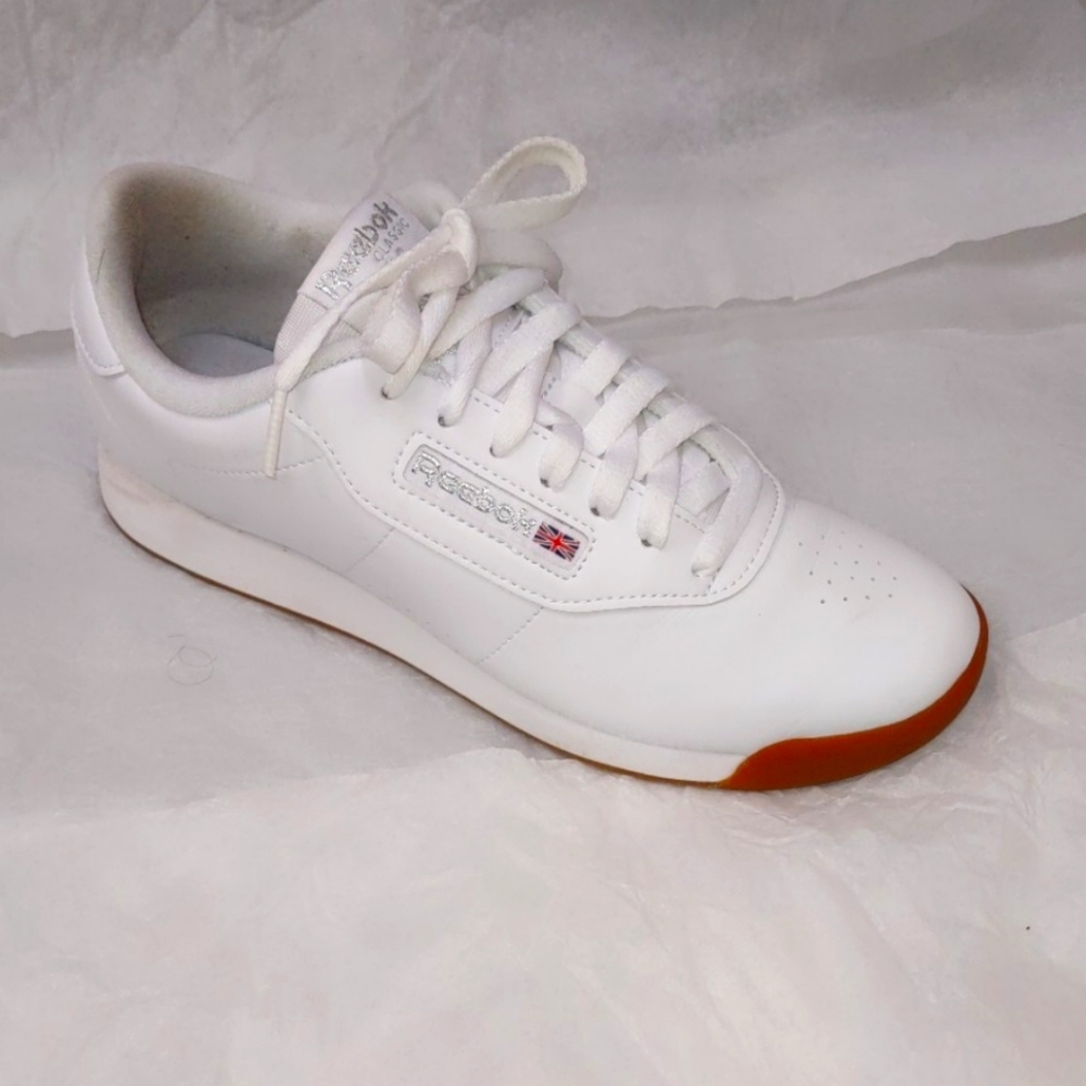Reebok Sneakers